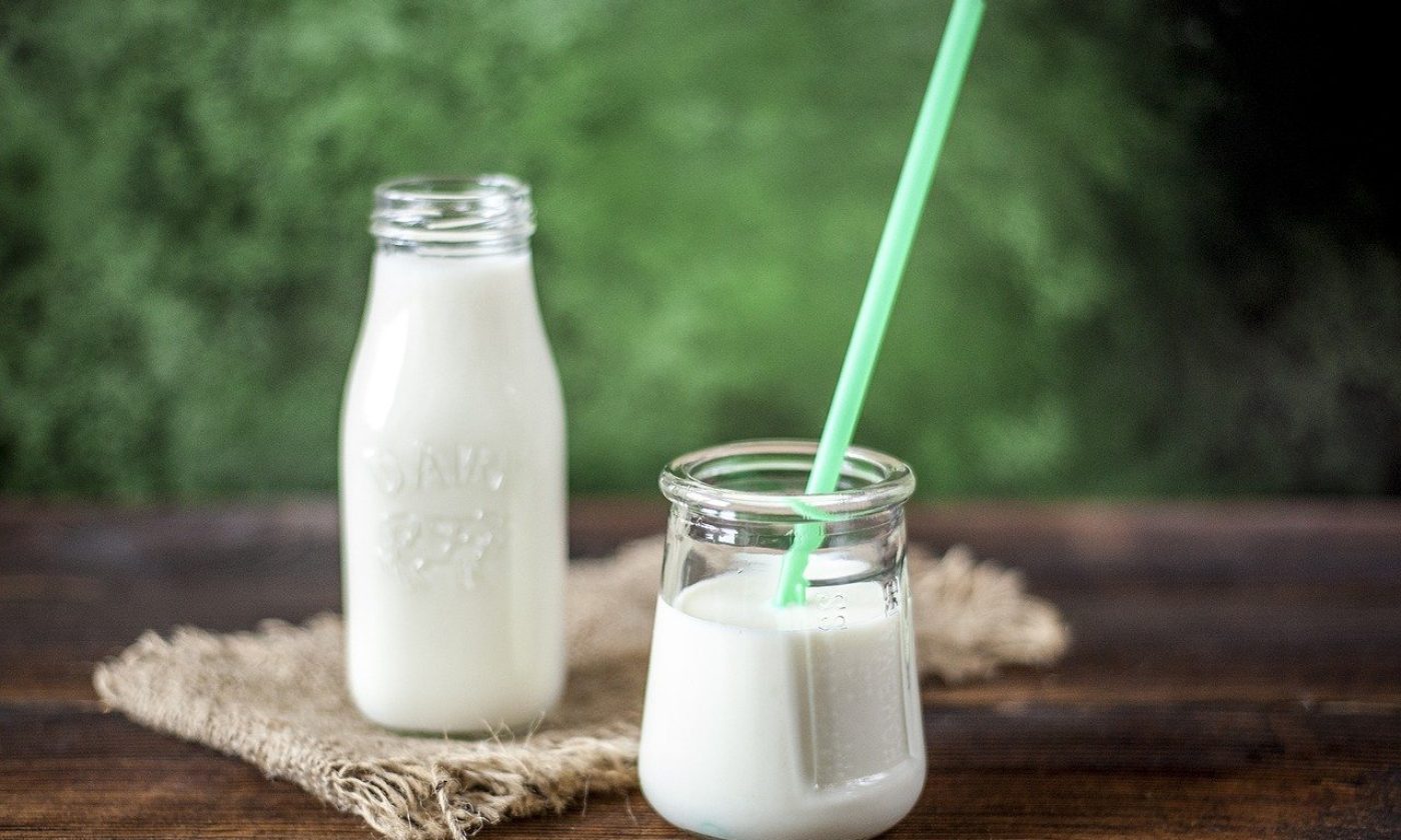 Jak dlouho vydrzi otevrene trvanlivé mléko v lednici?