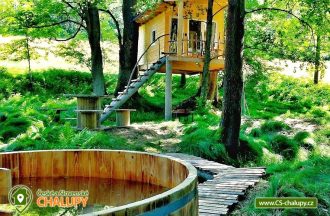 Glamping Mikulášovice – Treehouse Lea | Náš dům